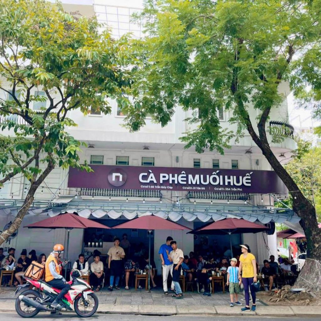Locations 12 ca phe muoi hue cover