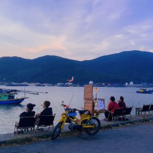 tram-chill-cafe-cover