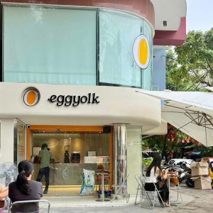 eggyolk coffee danang cover