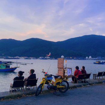 tram-chill-cafe-cover